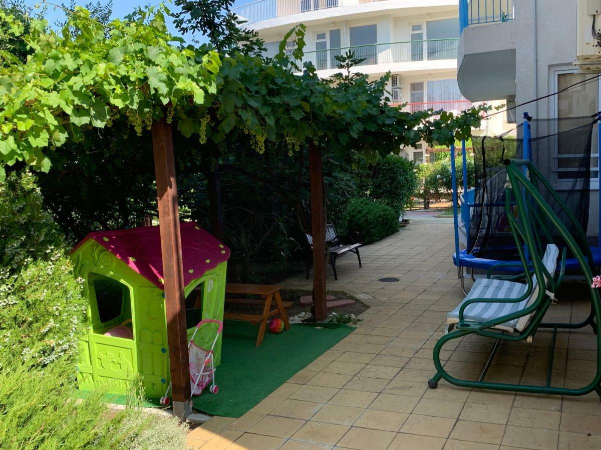 Lilia Guest House Misivri Dış mekan fotoğraf